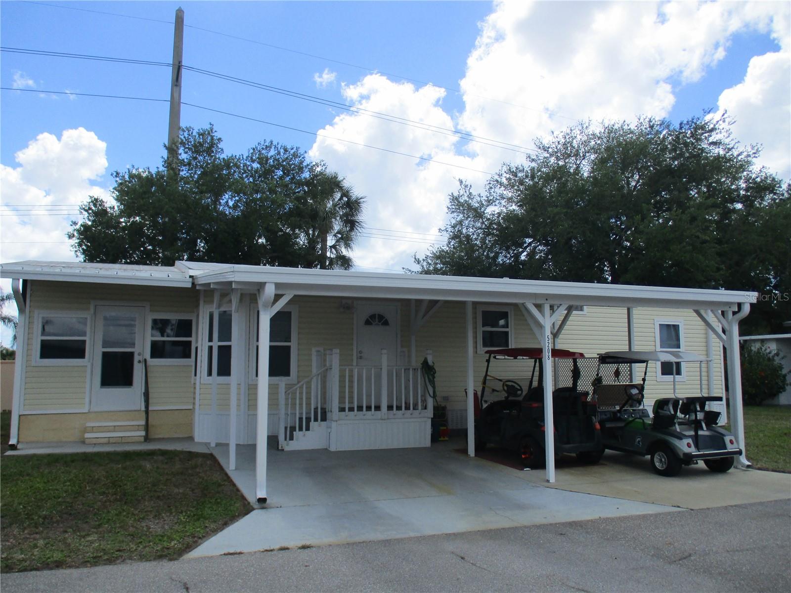 5208 5th B Street, FL