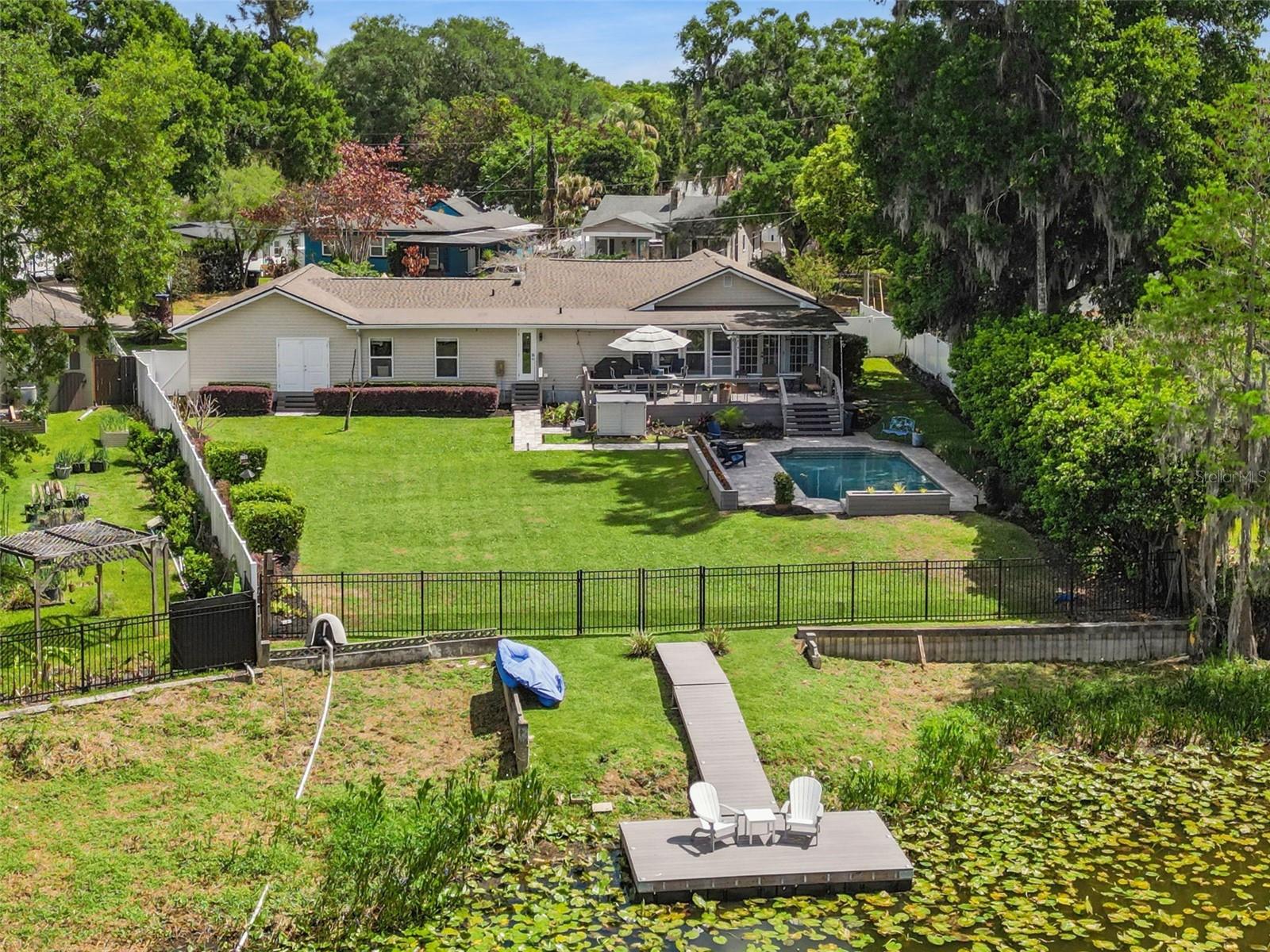 2100 Mae Street, FL