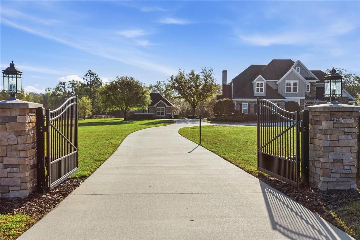 10401 153rd Terrace, FL
