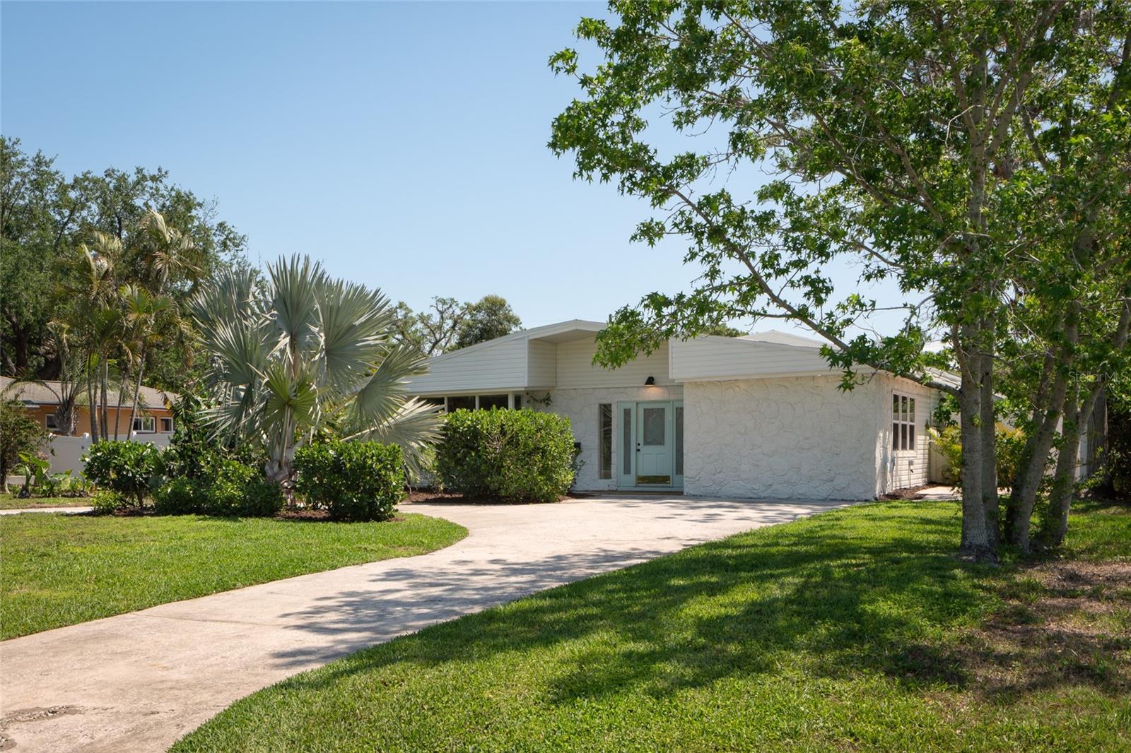 2660 Fairway Avenue, FL