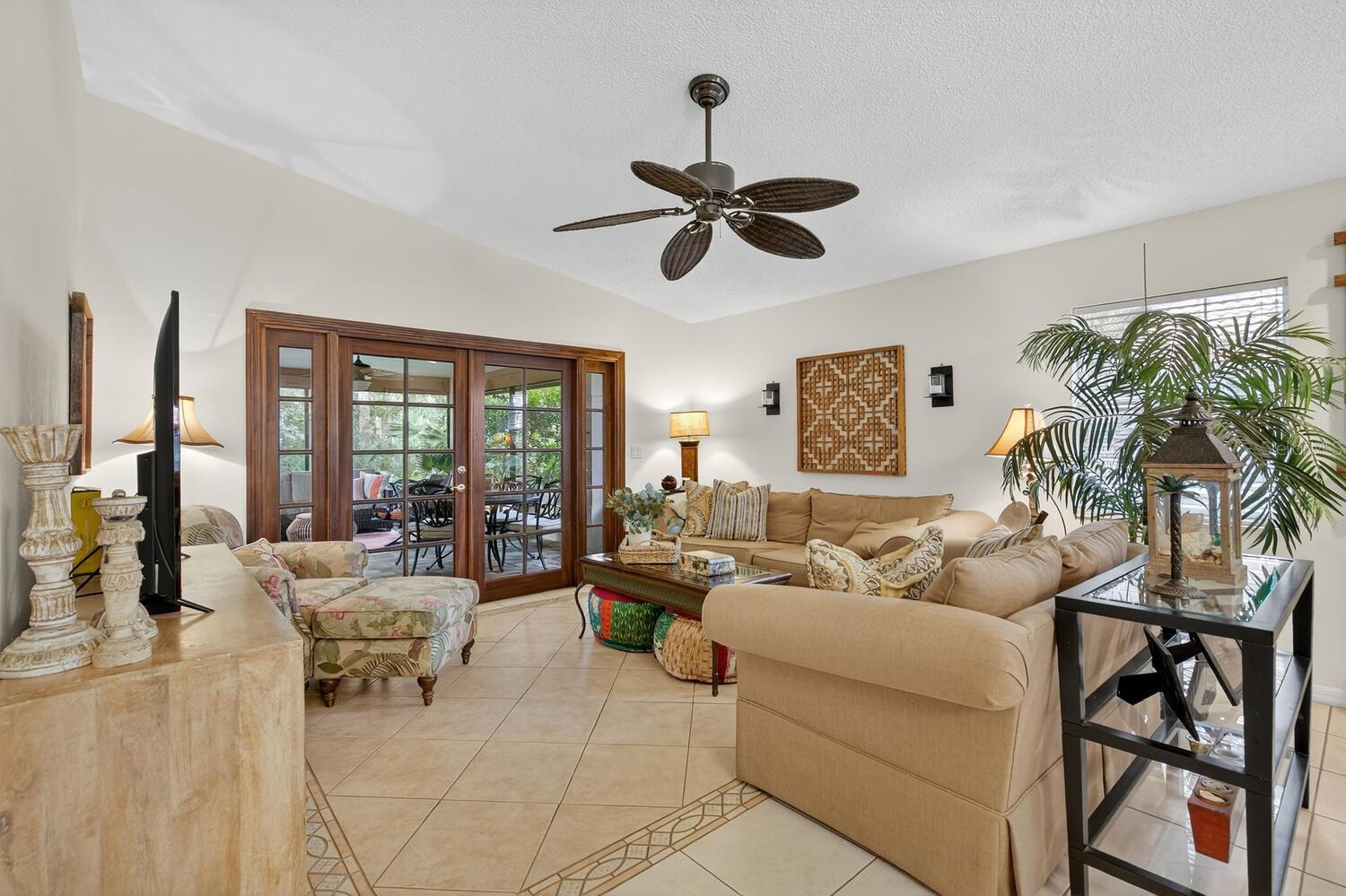 29 San Jose Drive, FL