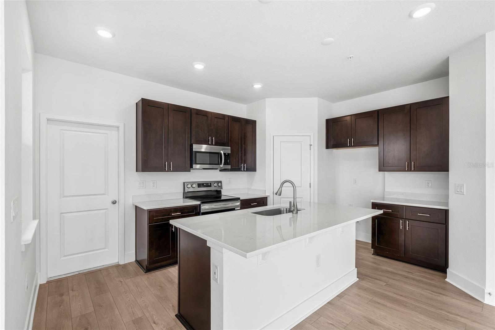 2441 Magnolia Reserve Road, FL