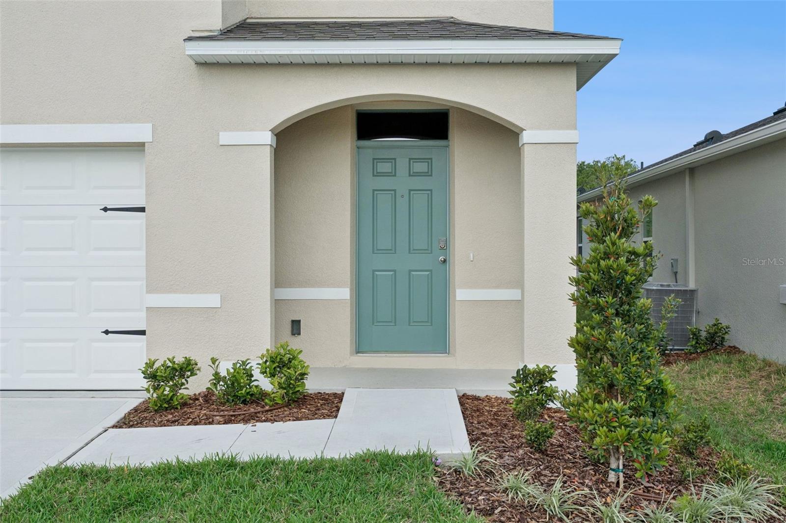 2113 Walnut Creek Drive, FL