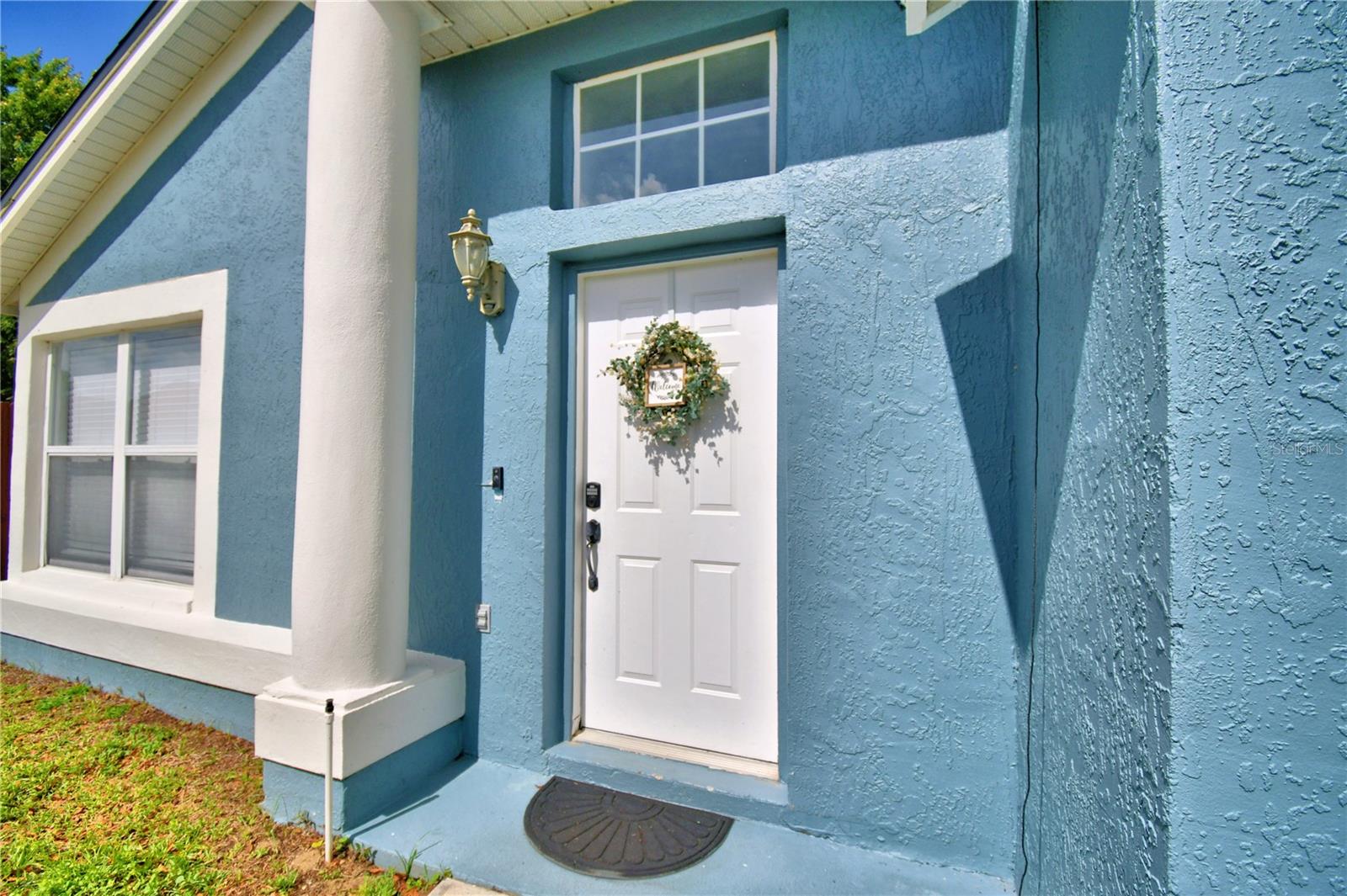 2935 Dickens Circle, FL