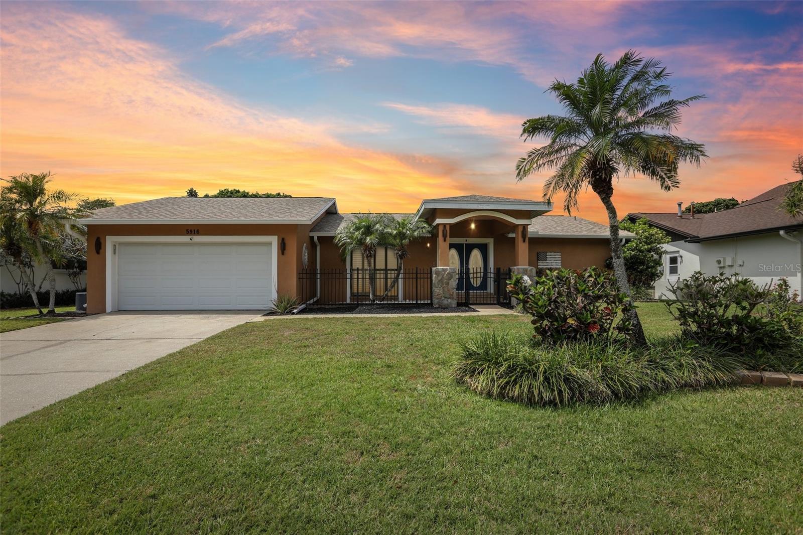 5916 Oakhurst Drive, FL