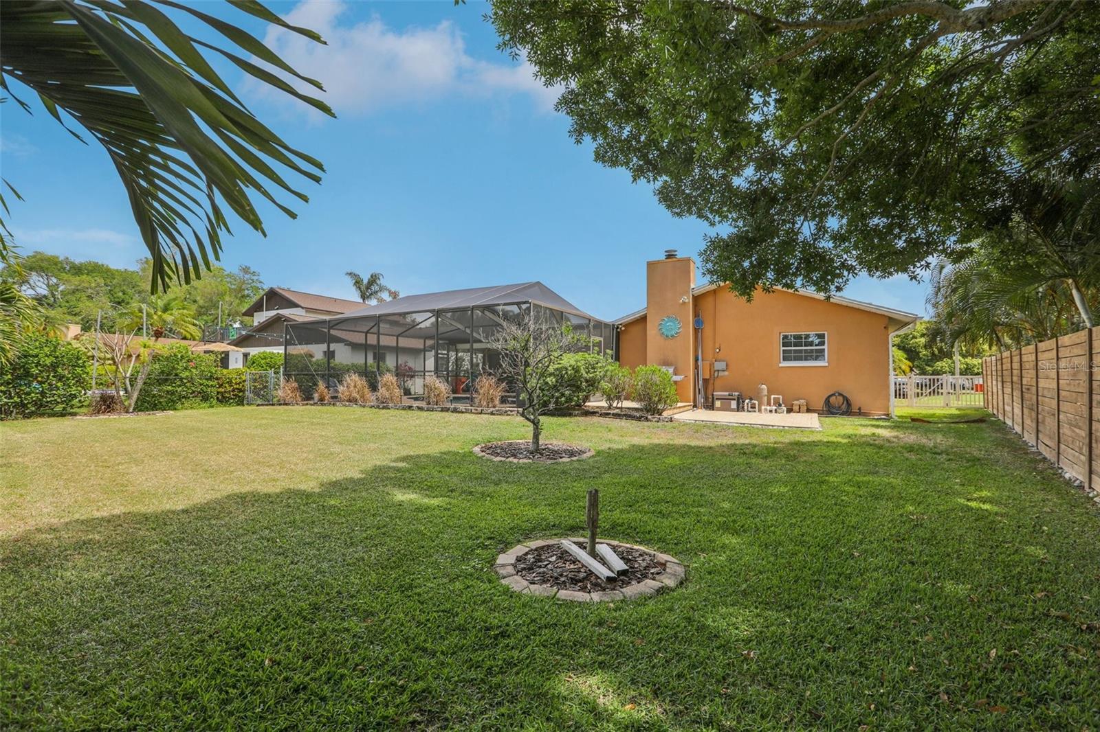 5916 Oakhurst Drive, FL