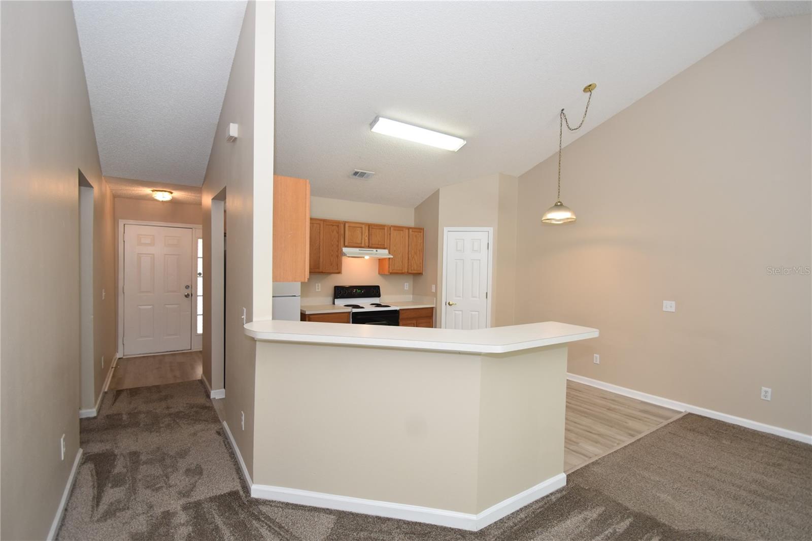 35 Regent Lane, FL