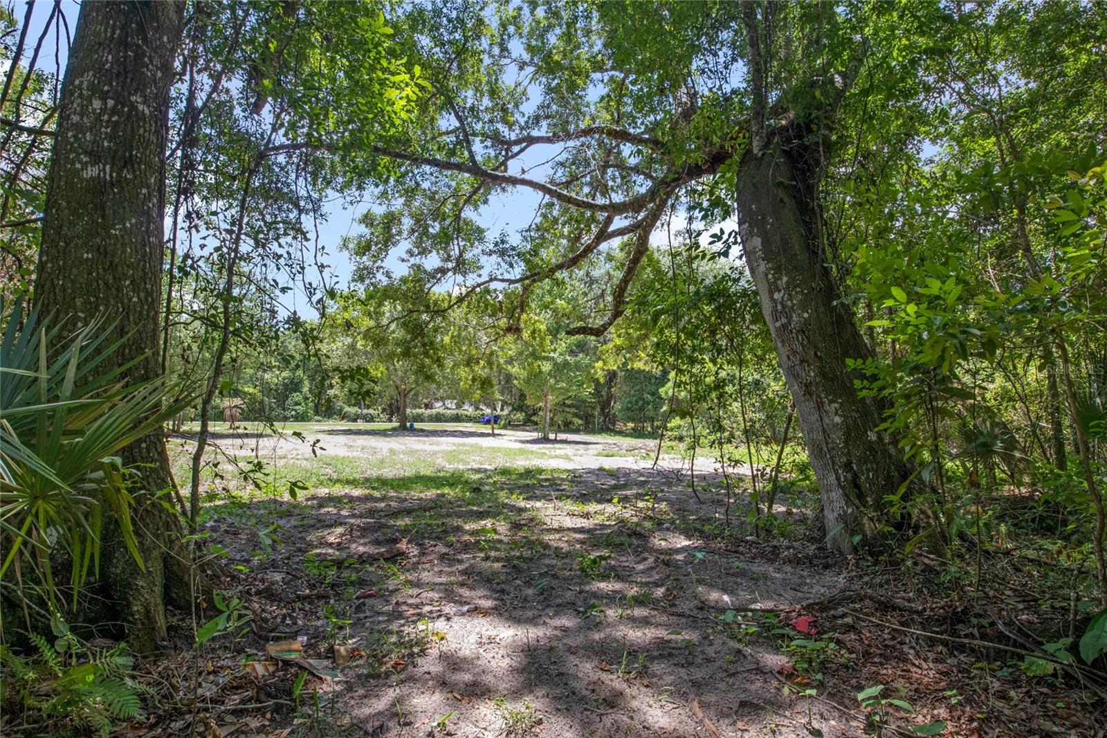 15527 Trousdale Street, FL