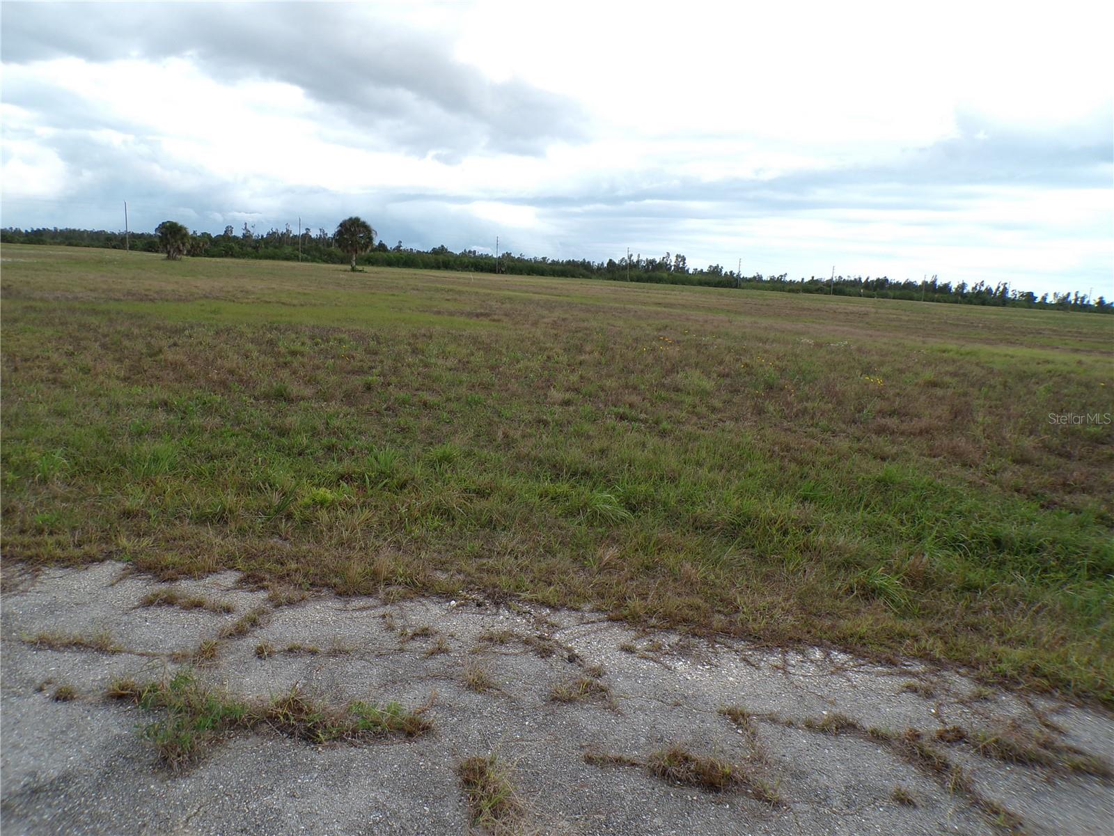 1 Bobolink Place, FL