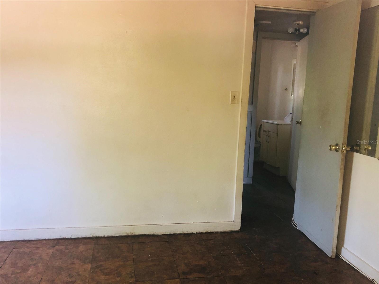 2312 Fairfax Street, FL