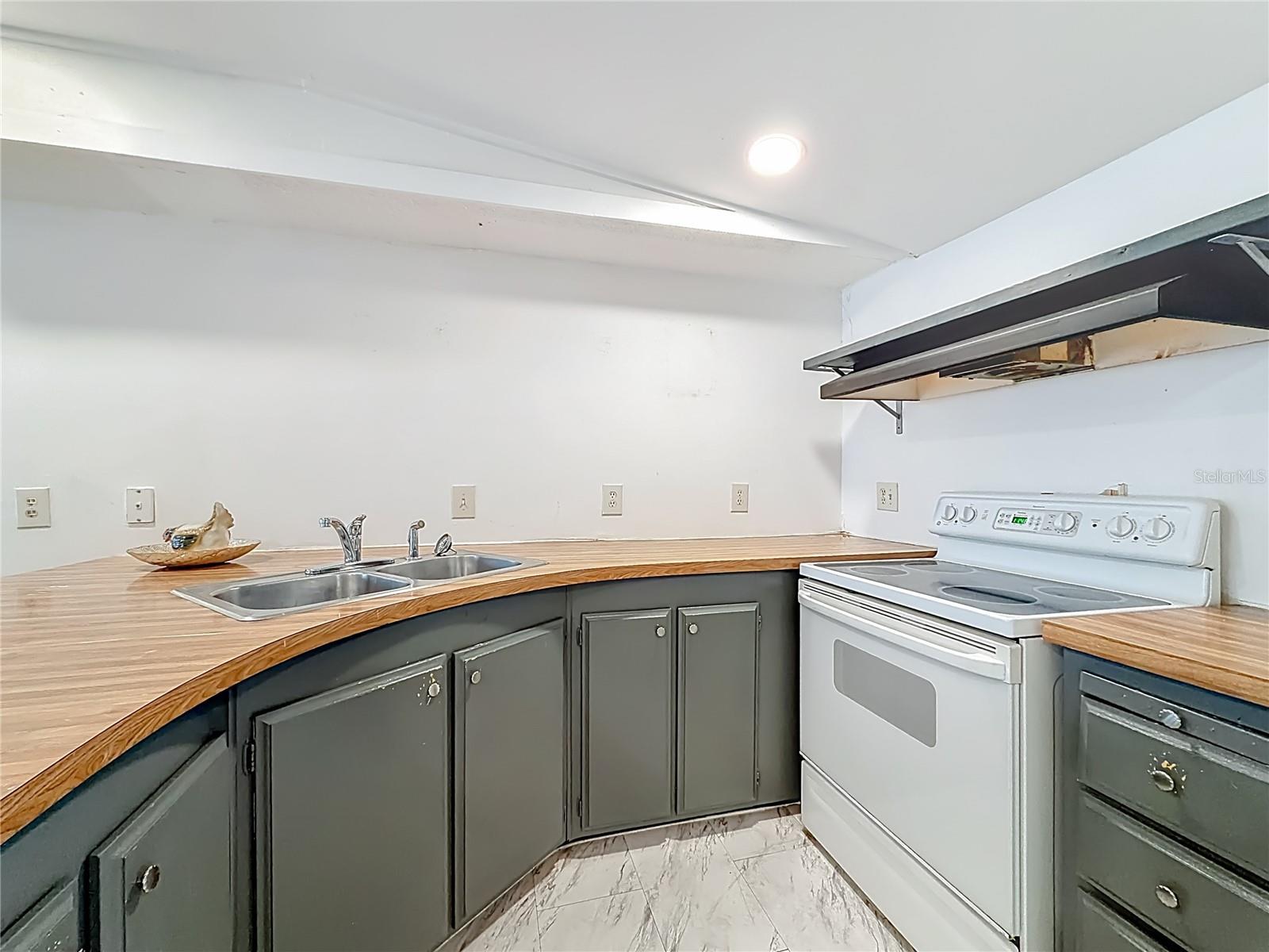 16940 101st Court Road, FL