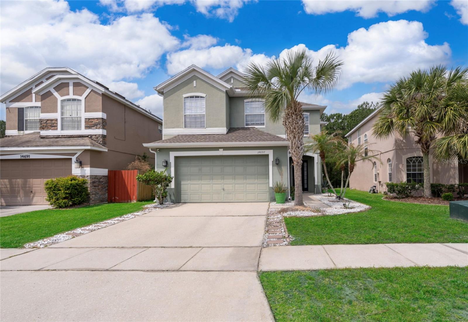 14697 Huntcliff Park Way, FL