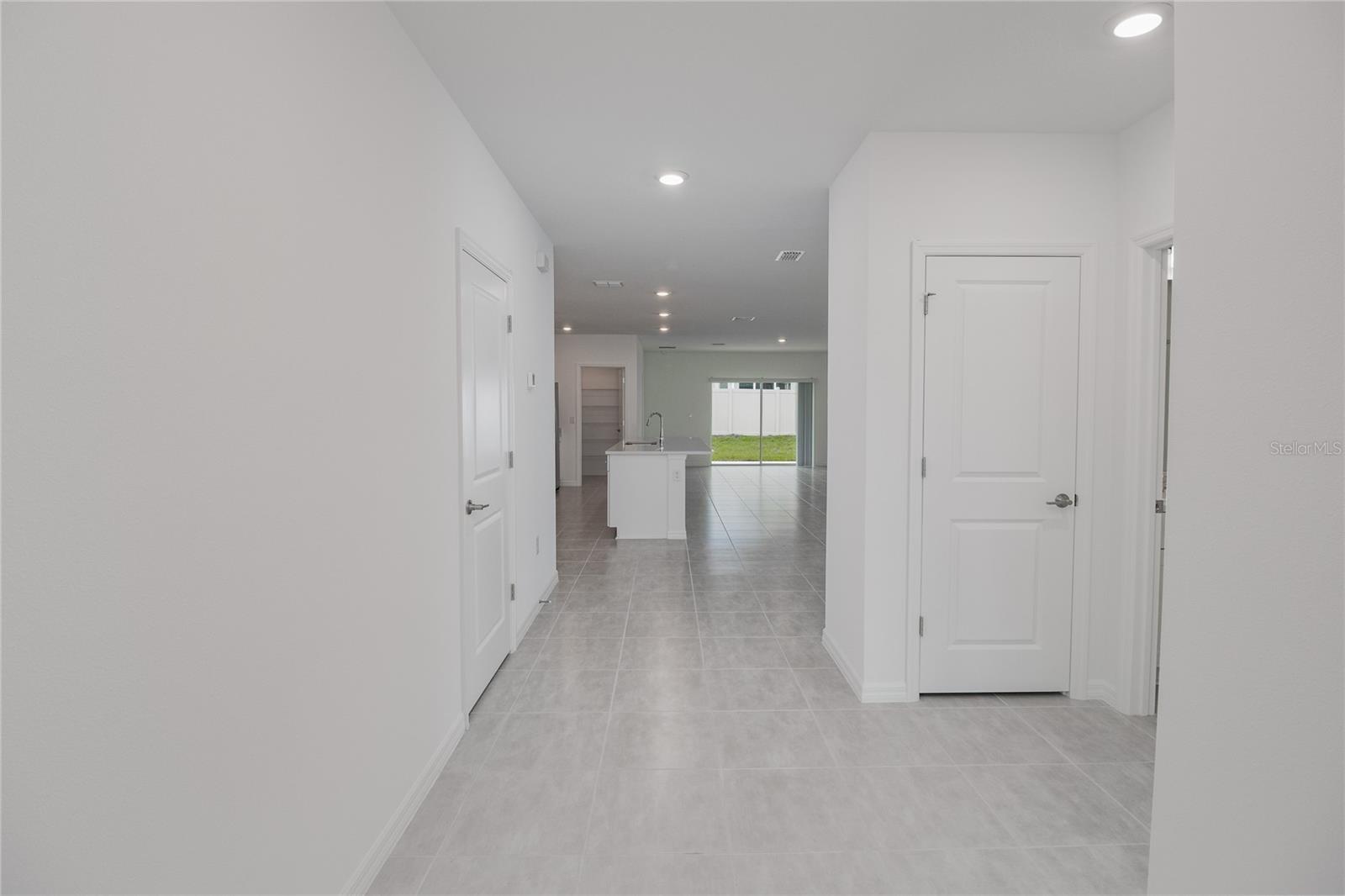 2068 Babbling Brook Boulevard, FL