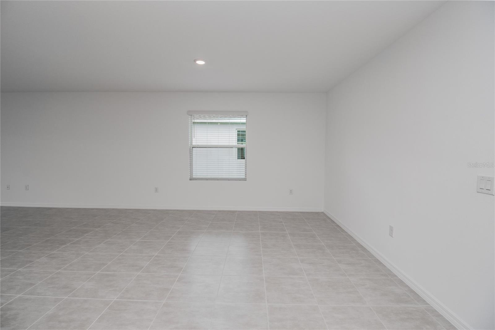 2068 Babbling Brook Boulevard, FL