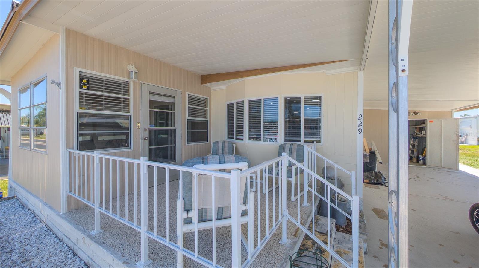 229 Dixie, FL