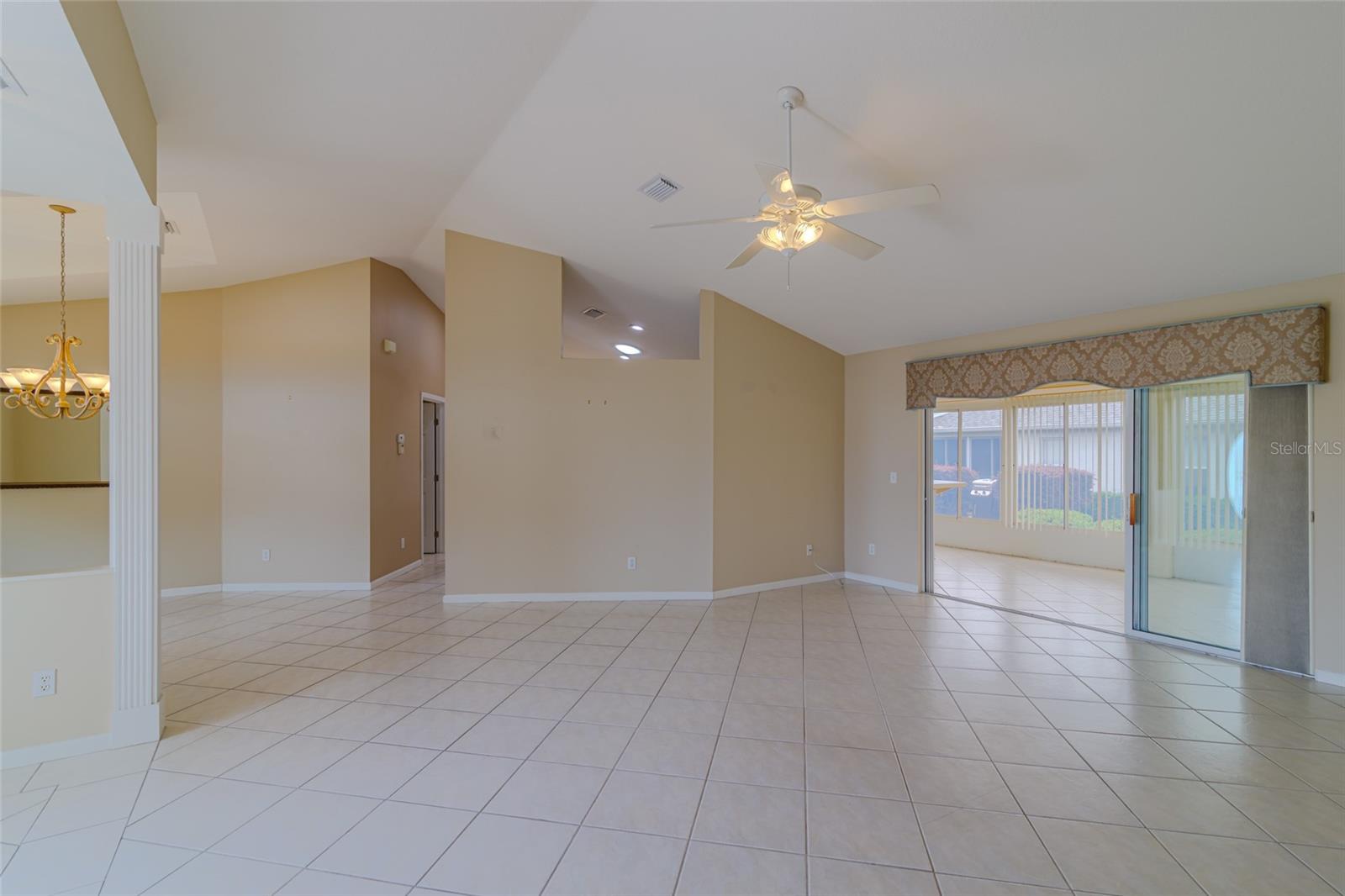 2020 50th Circle, FL