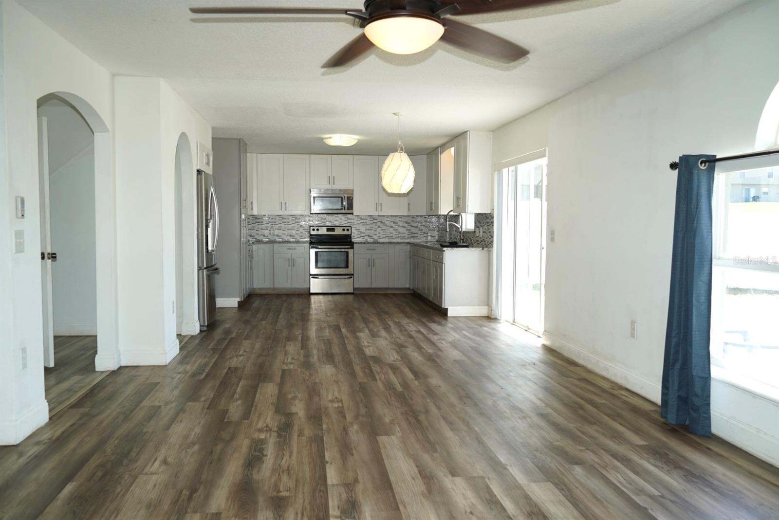 557 Milford Street, FL
