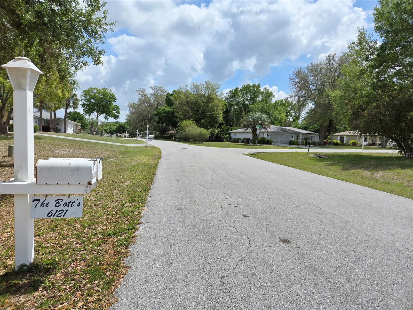 6121 103rd Loop, FL