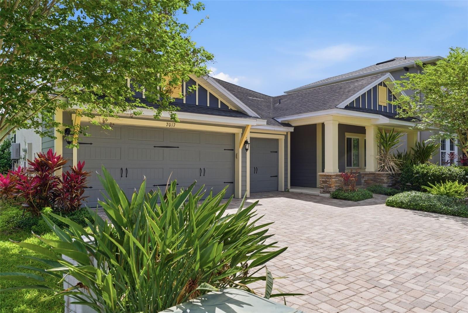 7017 Artesian Court, FL