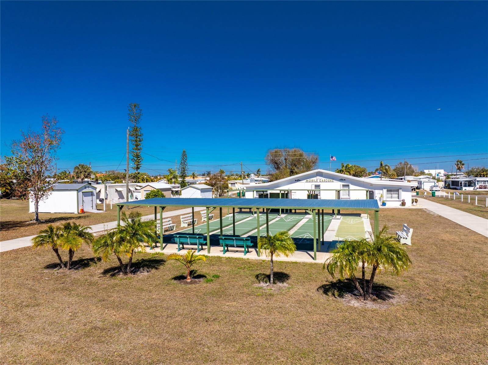 258 Via De Luna, FL