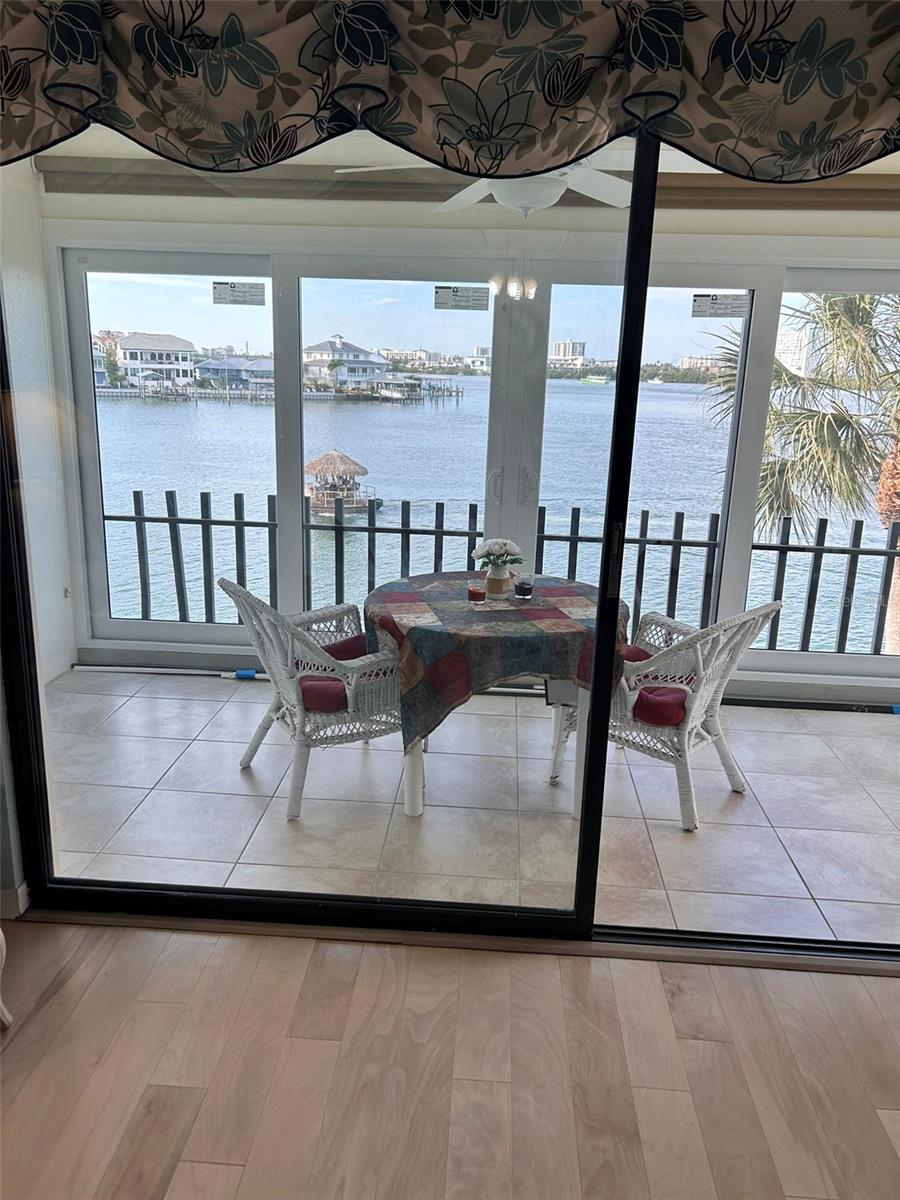 868 Bayway Boulevard, FL