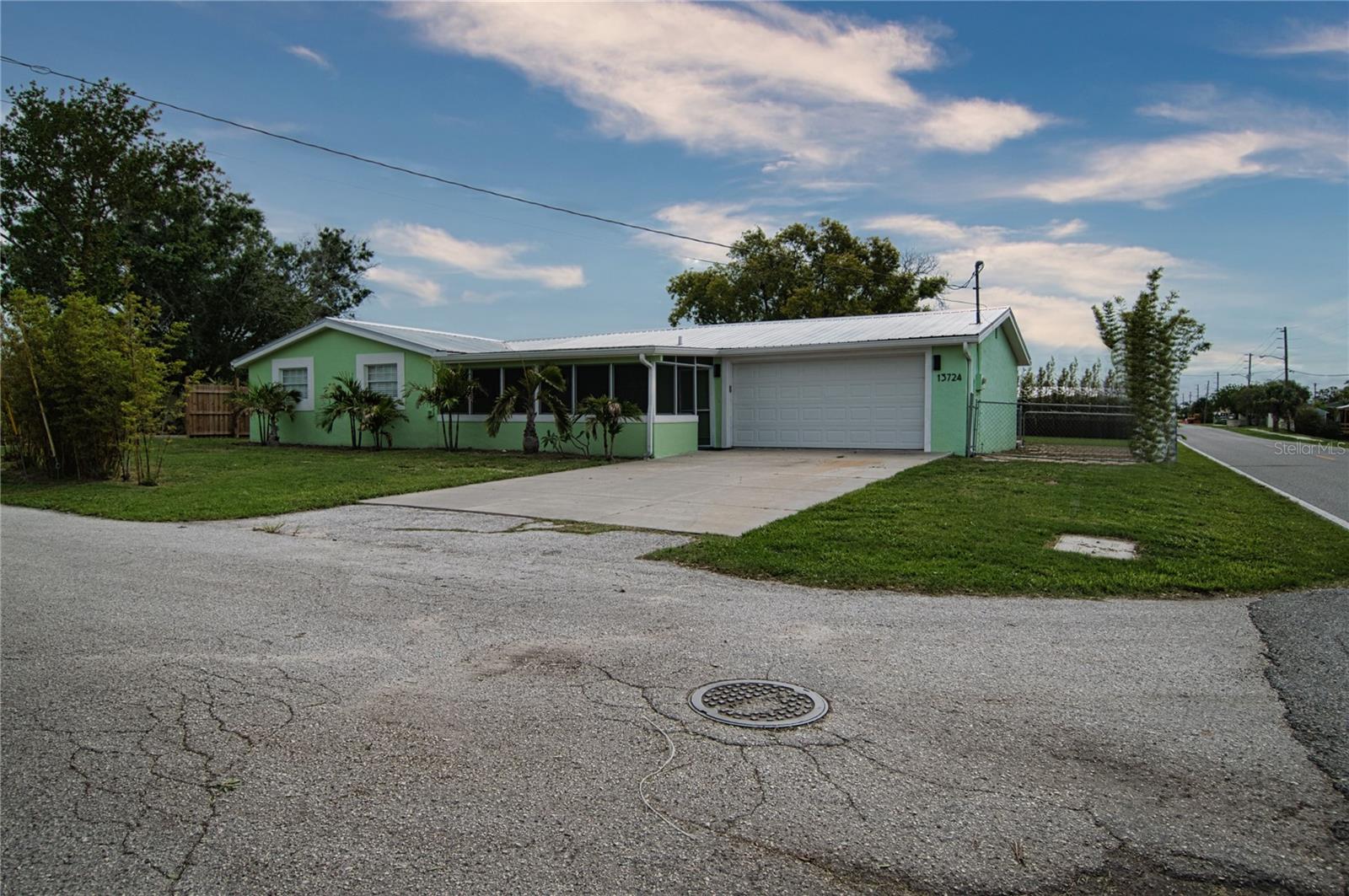 13724 Cox Avenue, FL