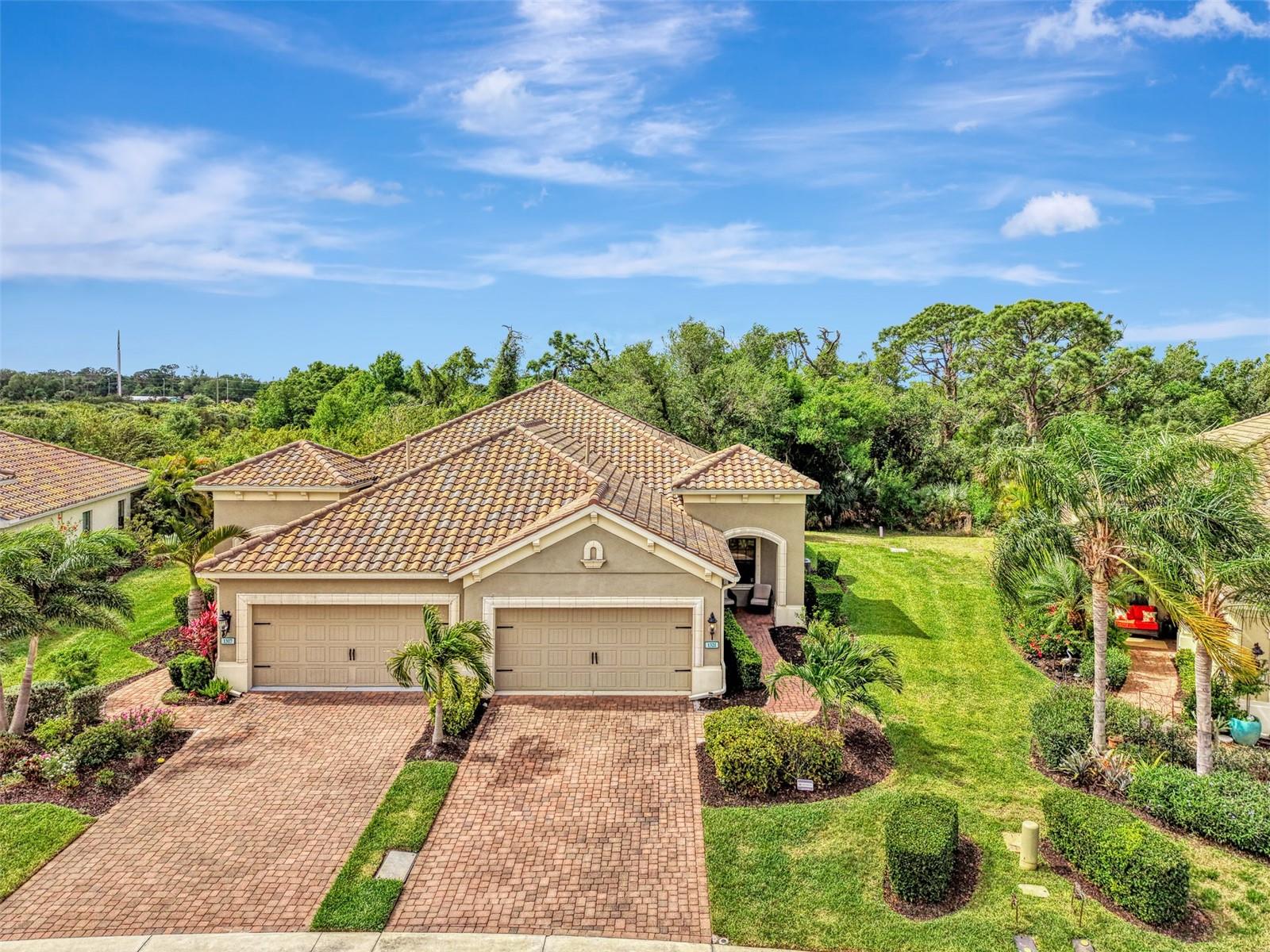 1321 Backspin Drive, FL