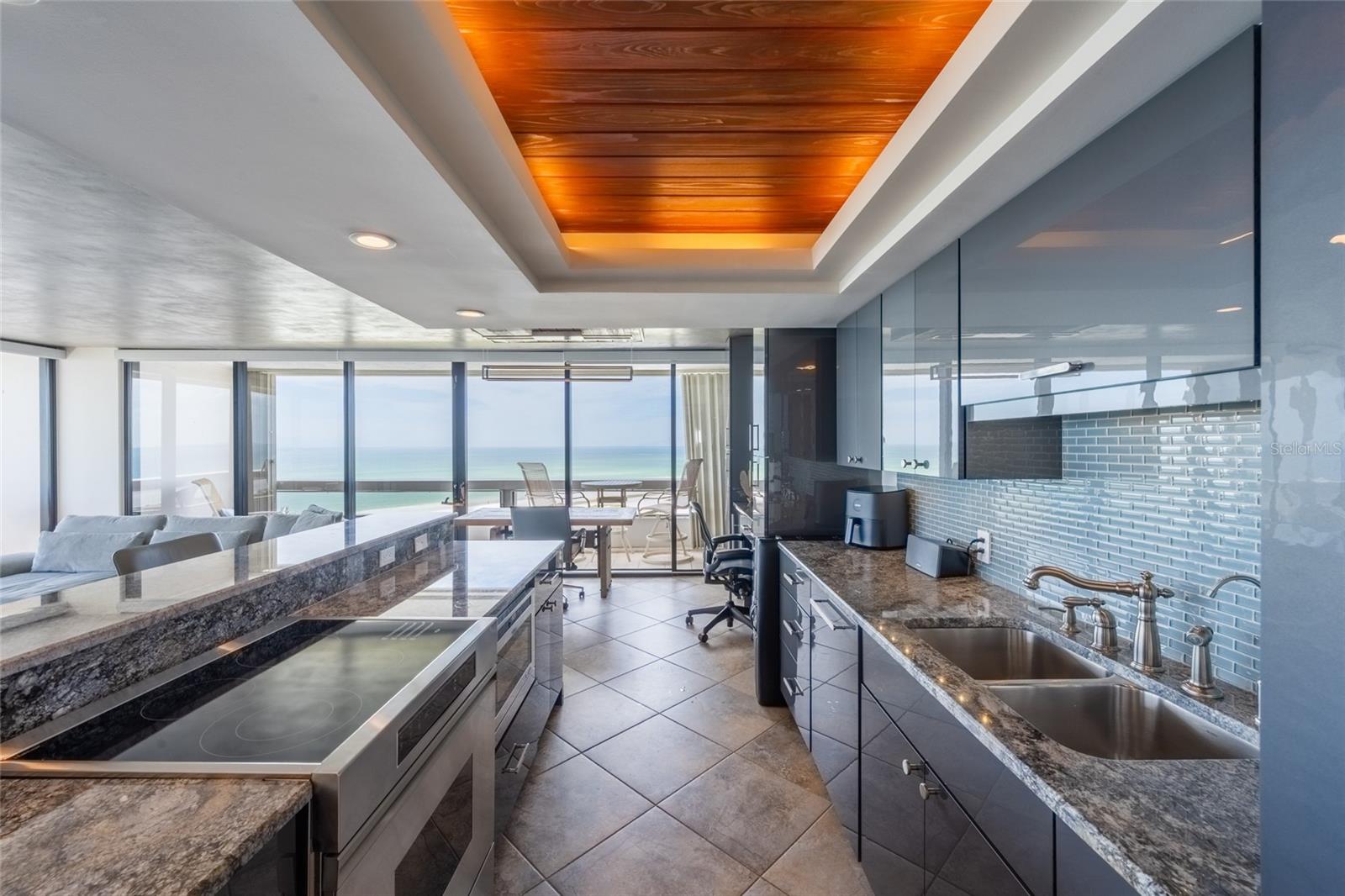 5400 Ocean Boulevard, FL