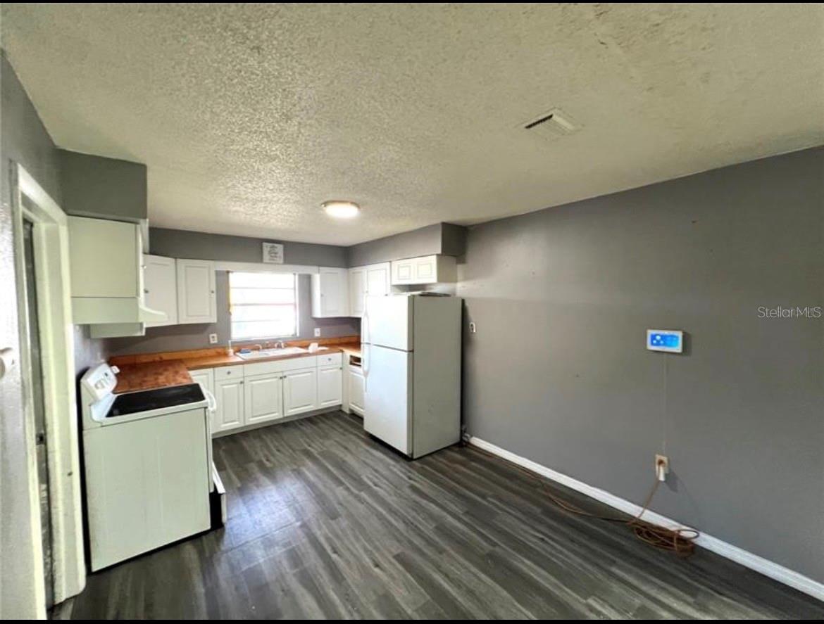 7004 Clarcona Ocoee Road, FL