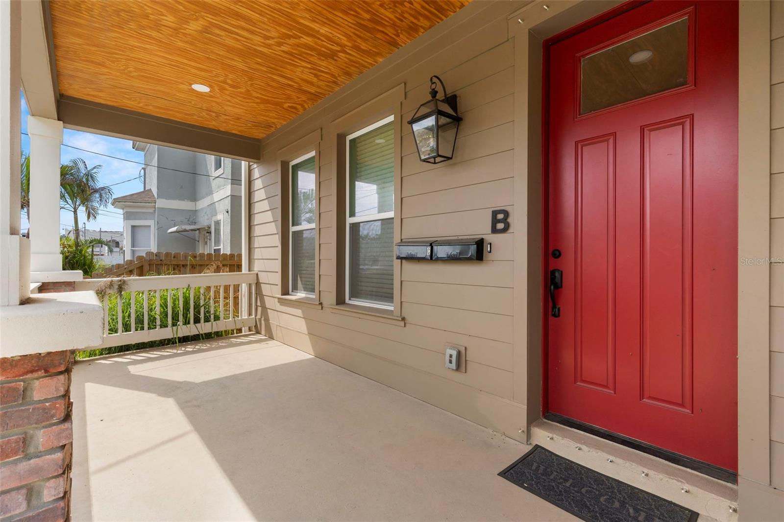 210 Columbus Drive, FL