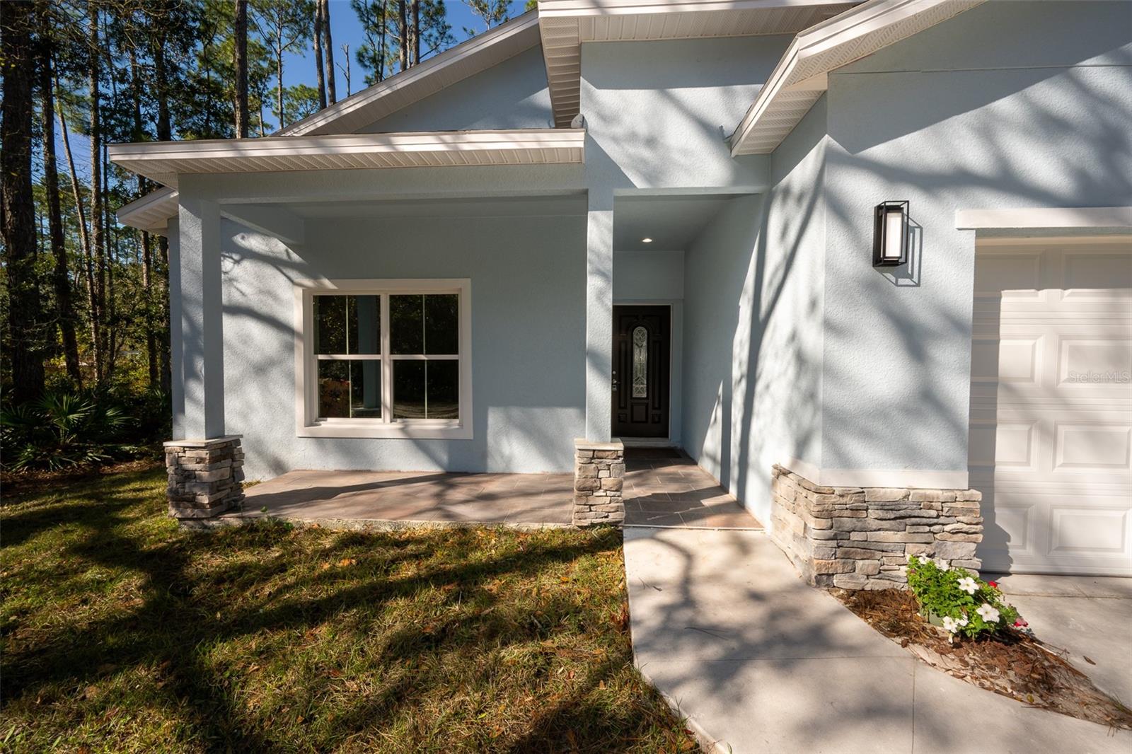 2390 9th Ave, FL
