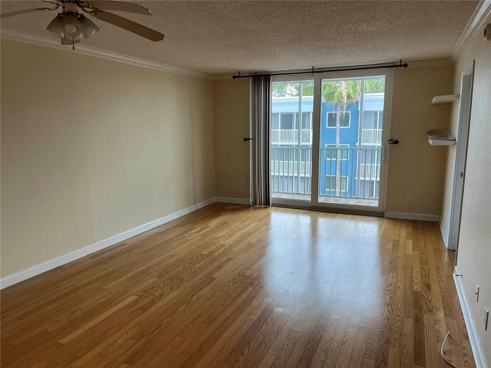 2760 Coconut Bay Ln Lane, FL