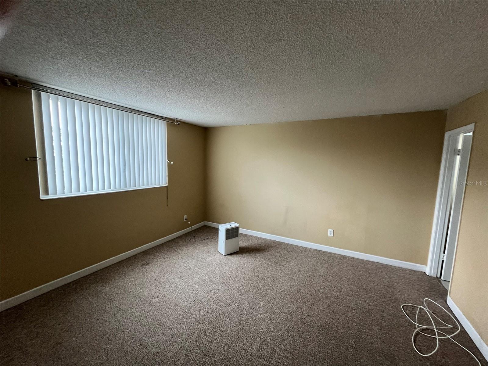 2760 Coconut Bay Ln Lane, FL