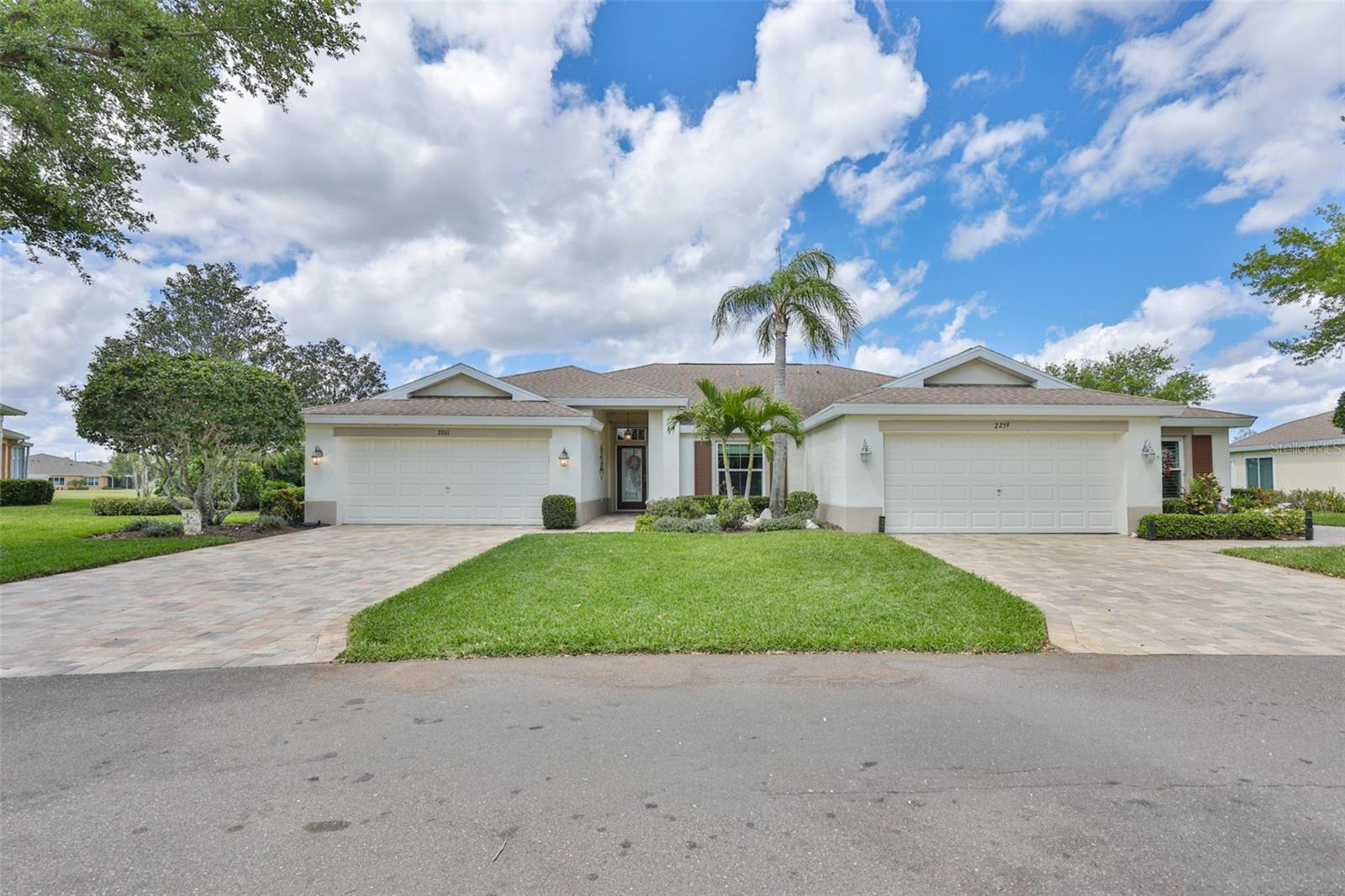2261 Brookfield Greens Circle, FL