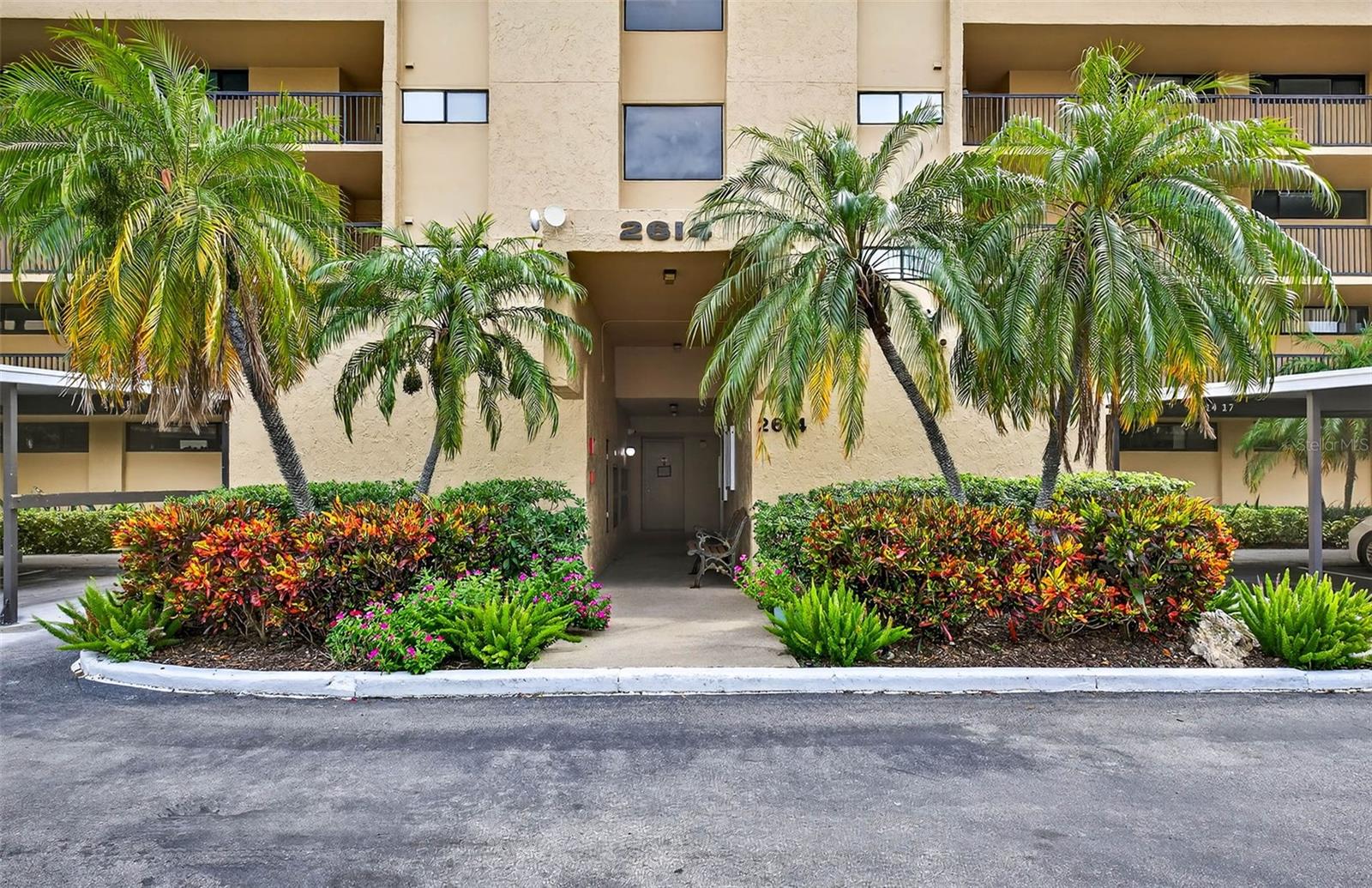 2614 Cove Cay Drive, FL