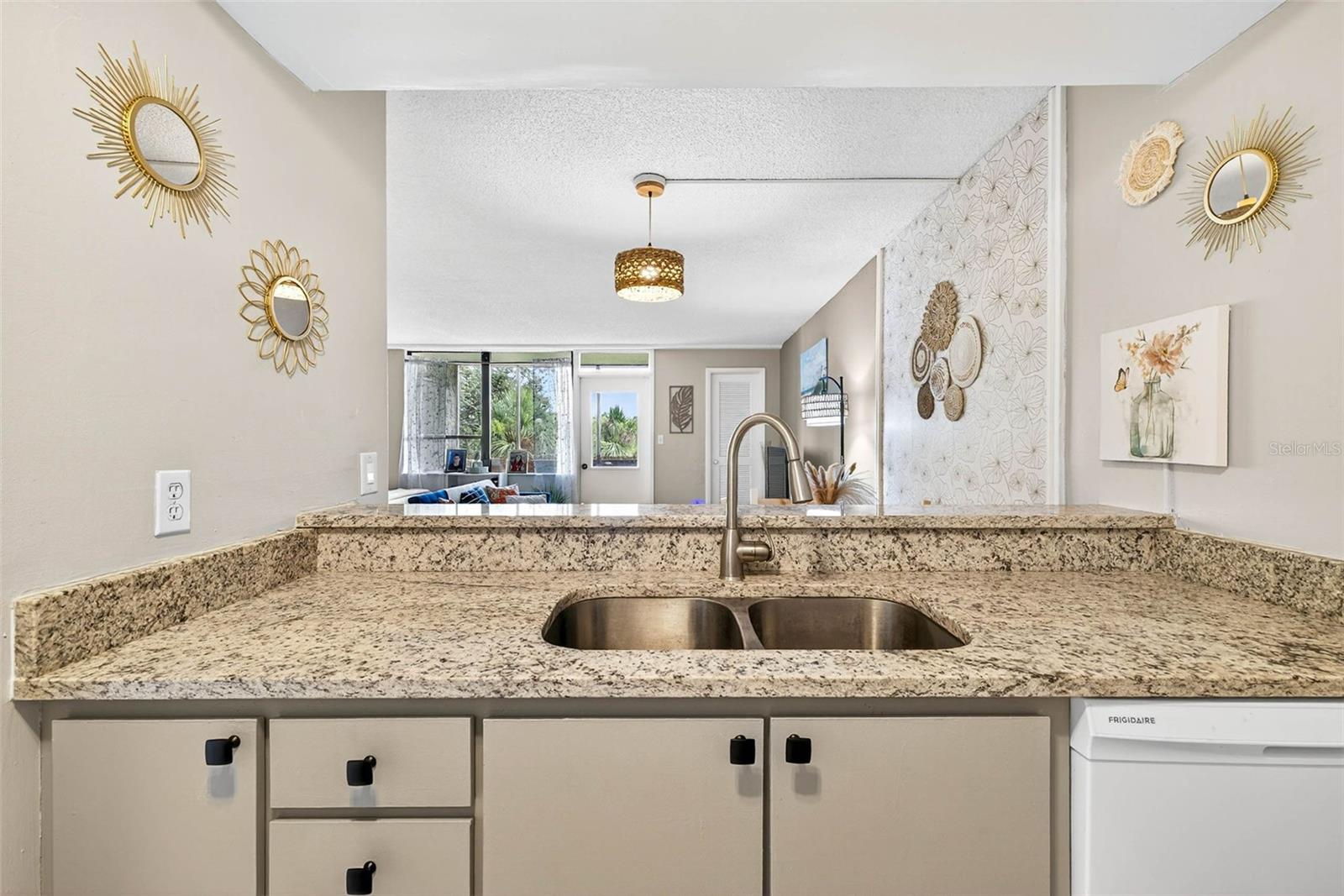 2614 Cove Cay Drive, FL