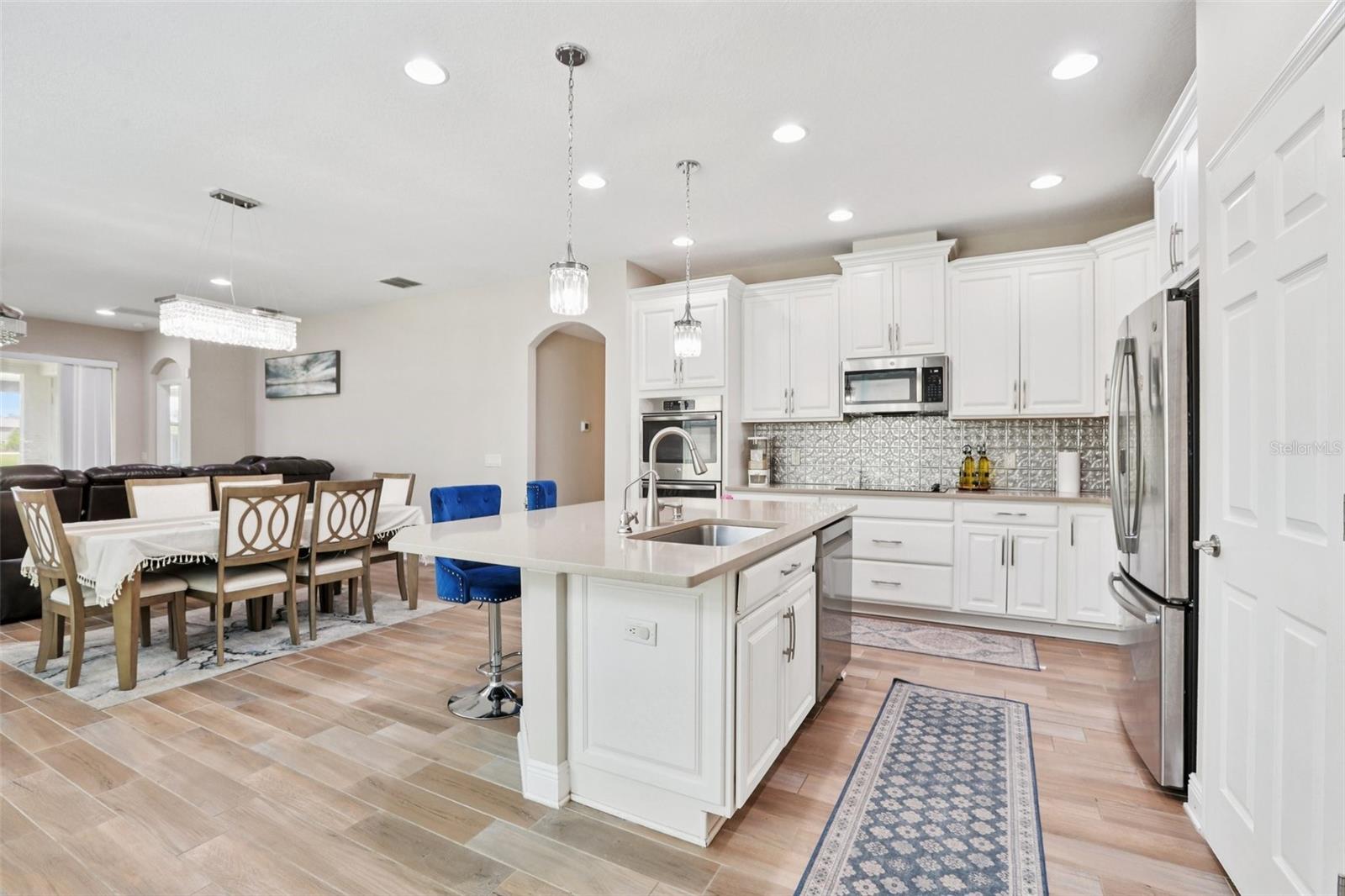 10740 Pleasant Knoll Drive, FL