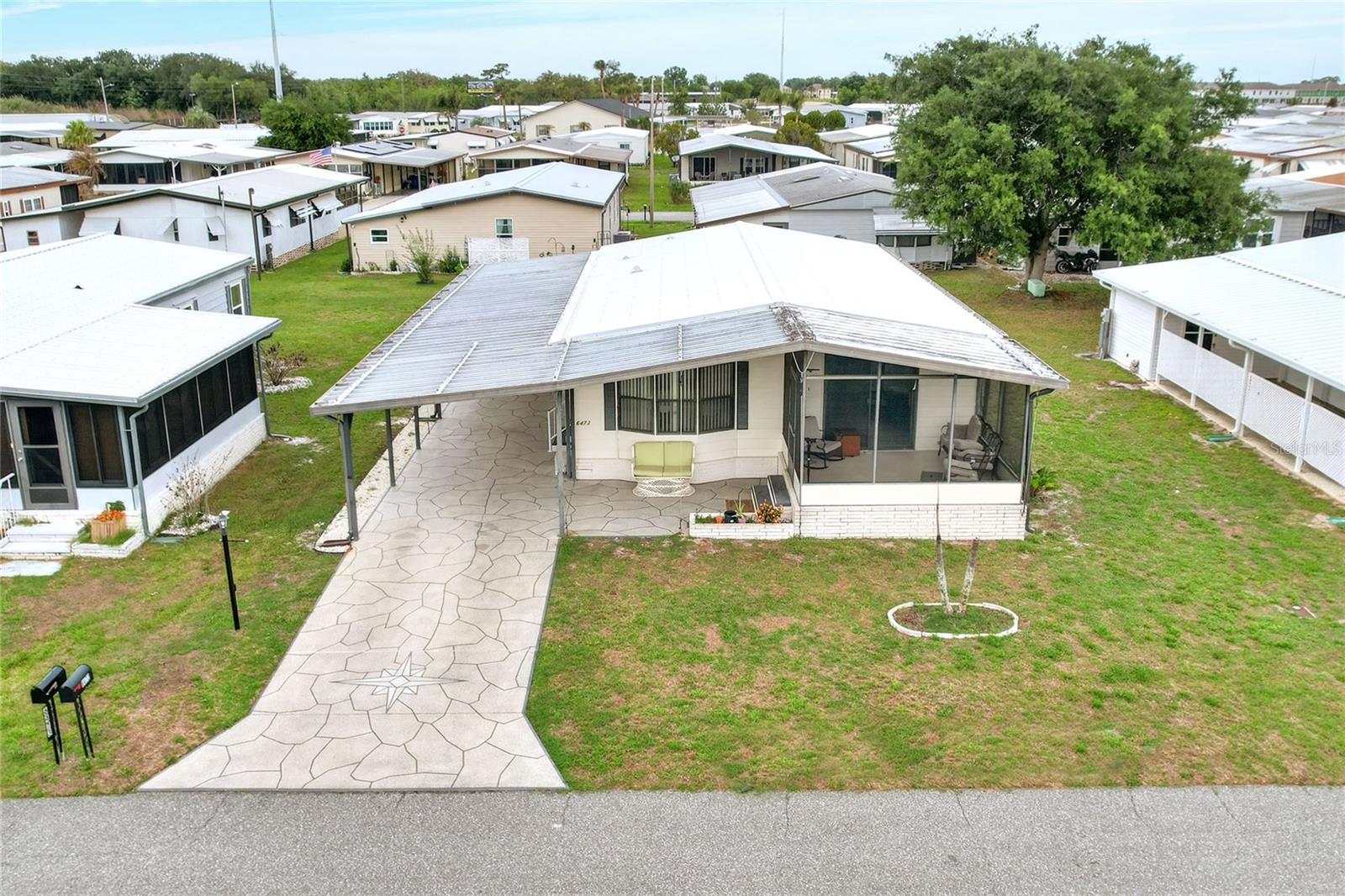 6473 Peppertree Path, FL