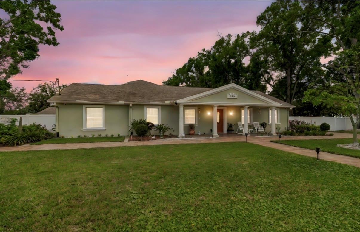 9406 Flora Street, FL