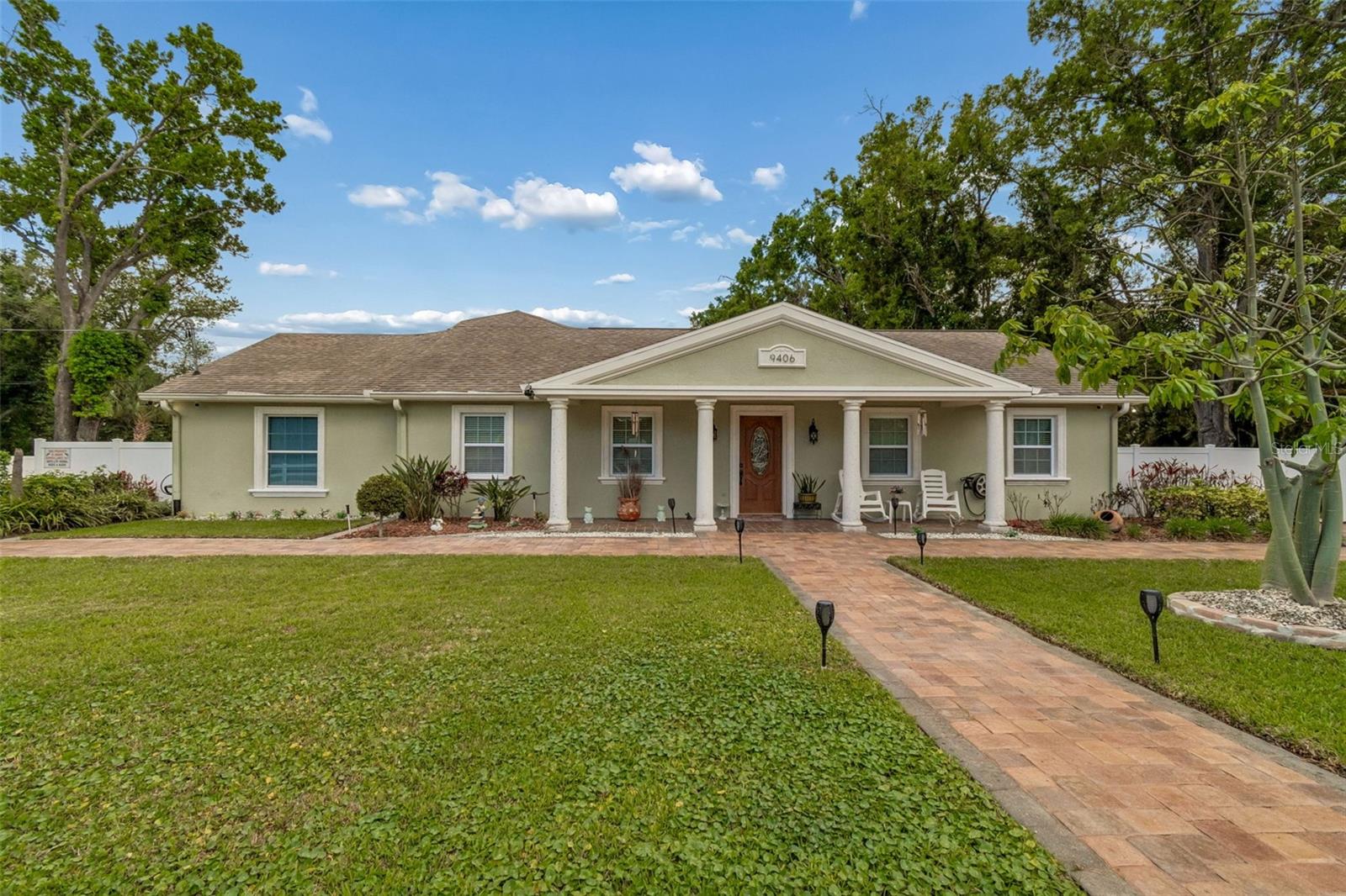 9406 Flora Street, FL