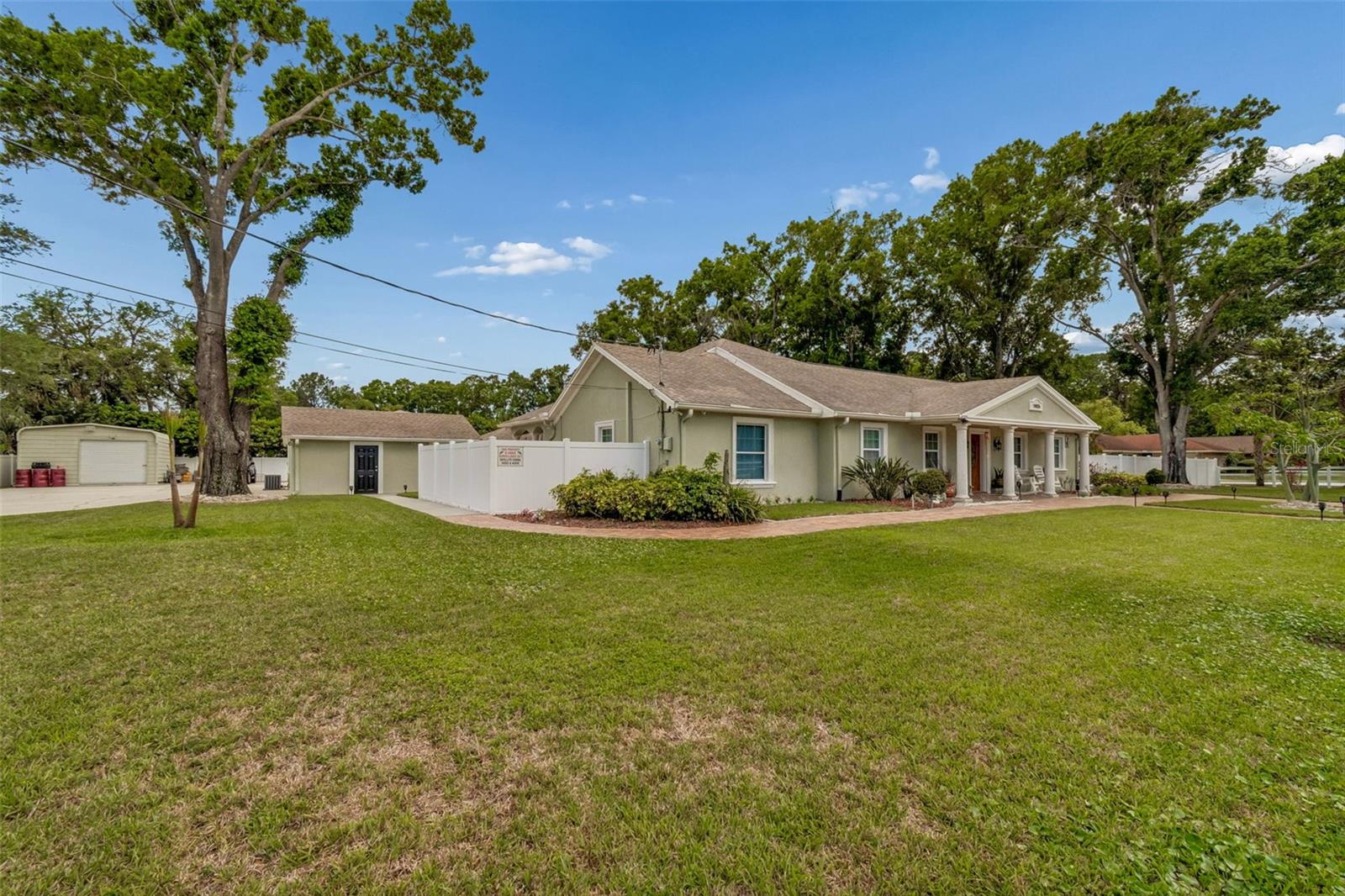9406 Flora Street, FL