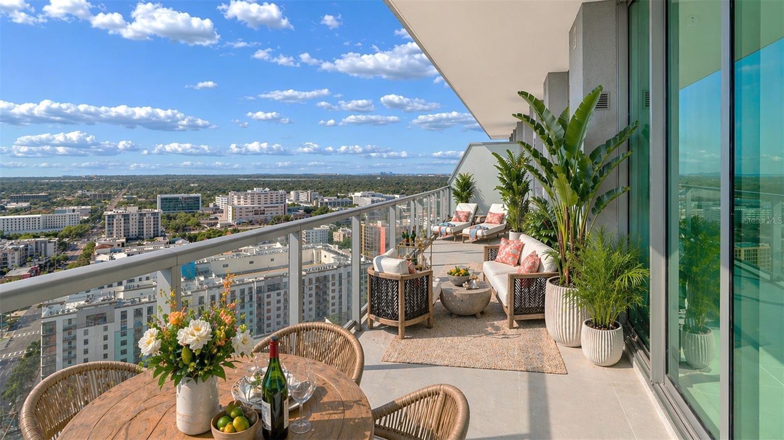 400 Central Avenue, FL