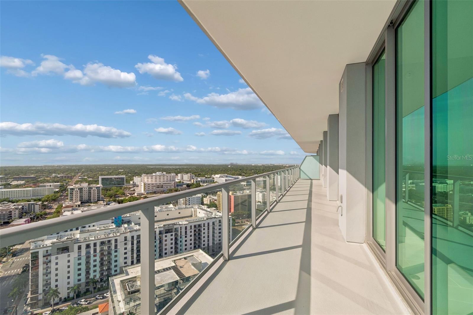 400 Central Avenue, FL