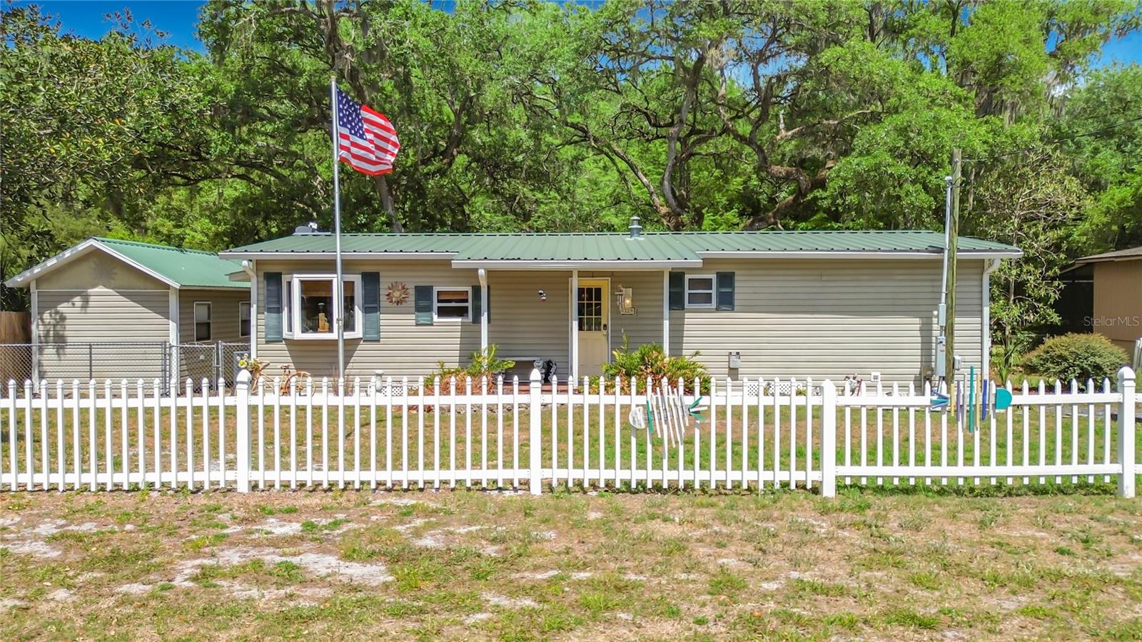 4129 Riverside Drive, FL