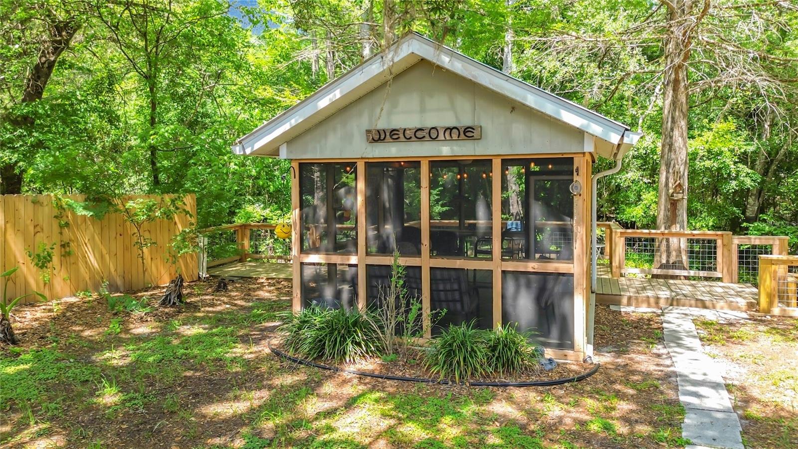 4129 Riverside Drive, FL