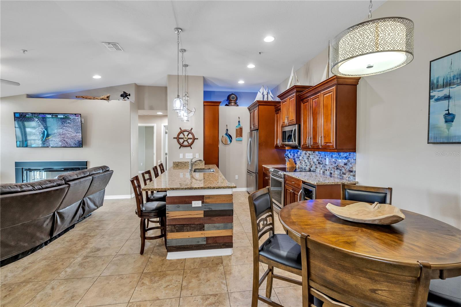 6420 Banyan Boulevard, FL
