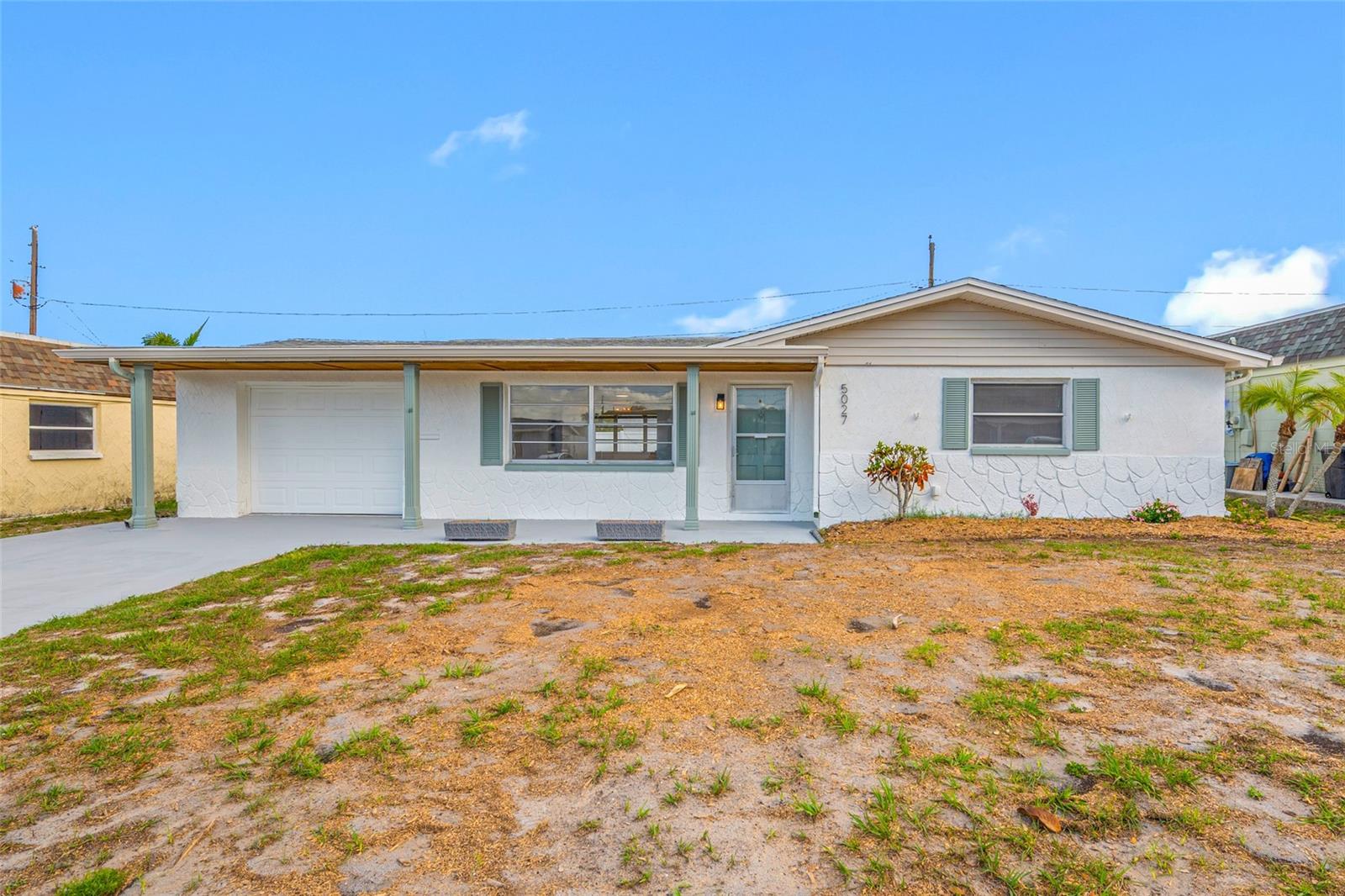 5027 Manor Drive, FL