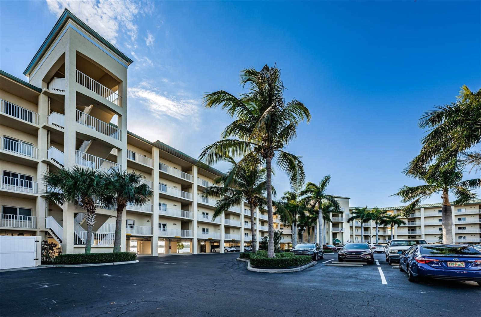 8800 Bay Pines Boulevard, FL