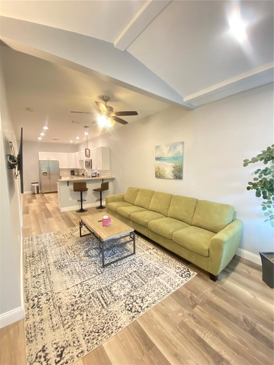 808 Grove Street, FL