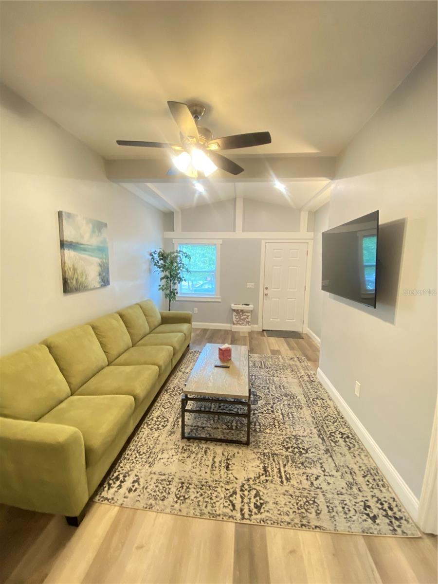 808 Grove Street, FL